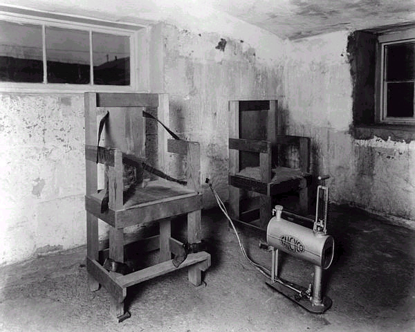 capital punishment gas chamber